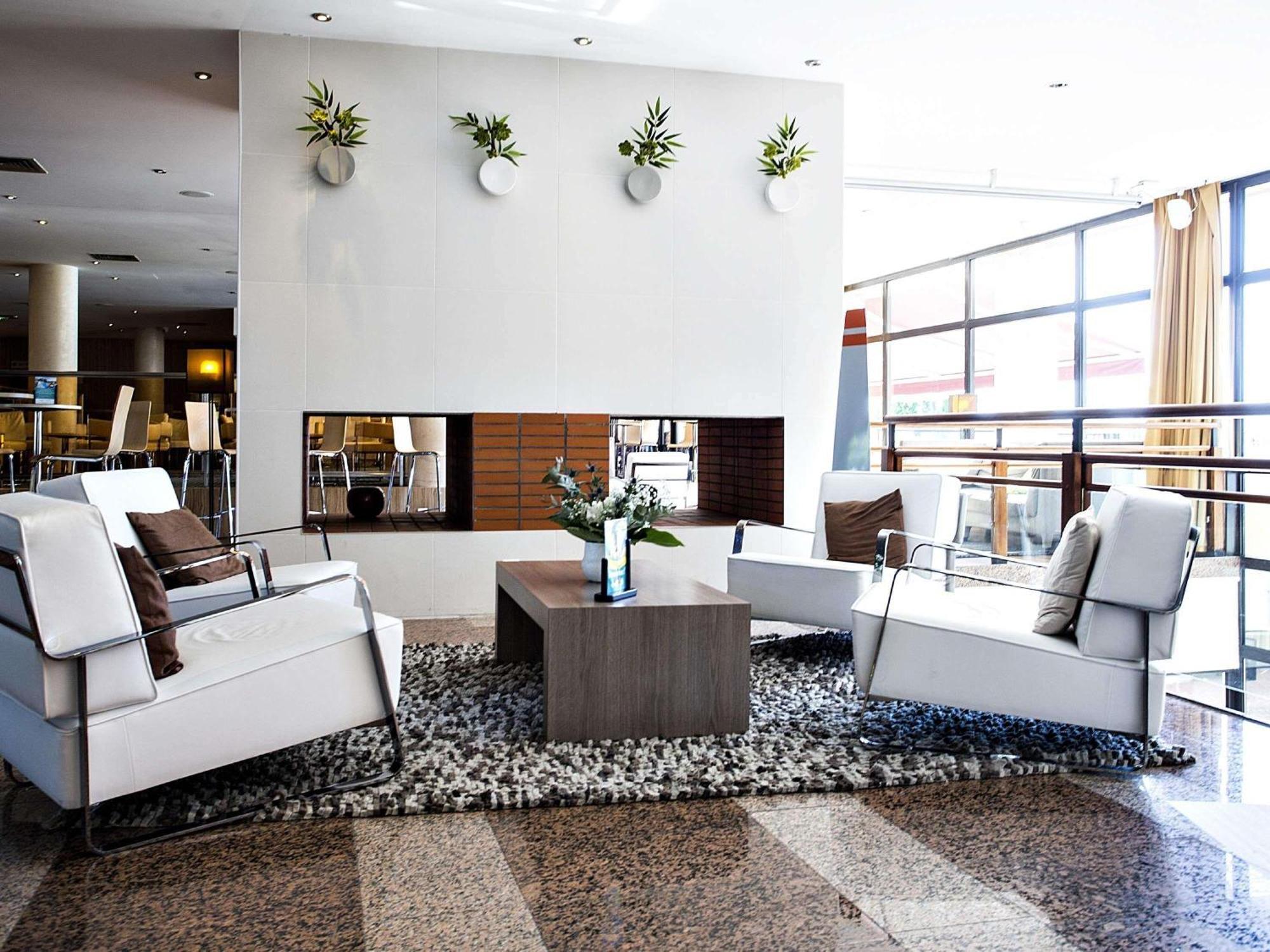 Mercure Toulouse Aeroport Golf De Seilh Exterior photo